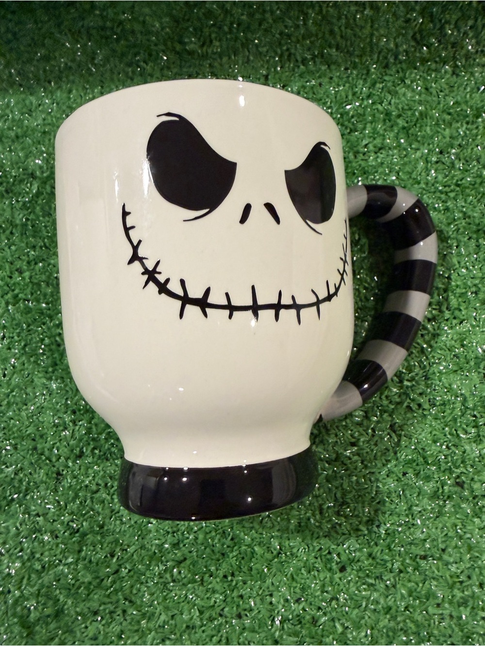 🎃 DISNEY PARKS JACK SKELETON COFFEE MUG - Picture 2 of 5